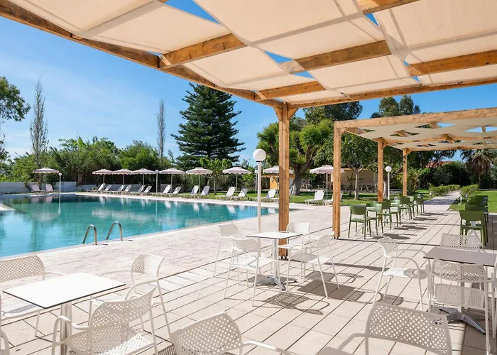 Bay Village 4* Афанту