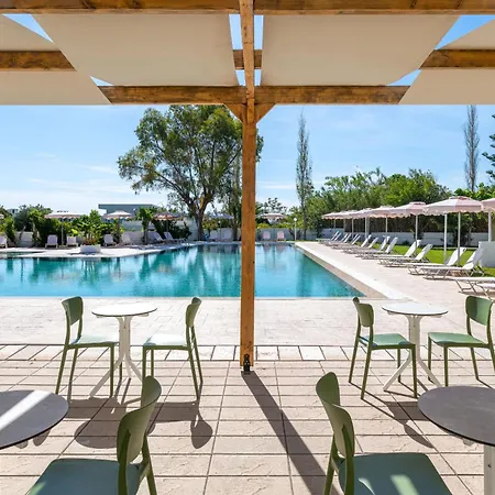 Bay Village Hotel