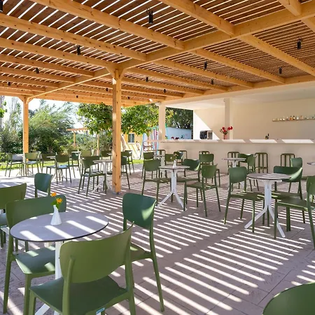 Ξενοδοχείο Bay Village Αφάντου